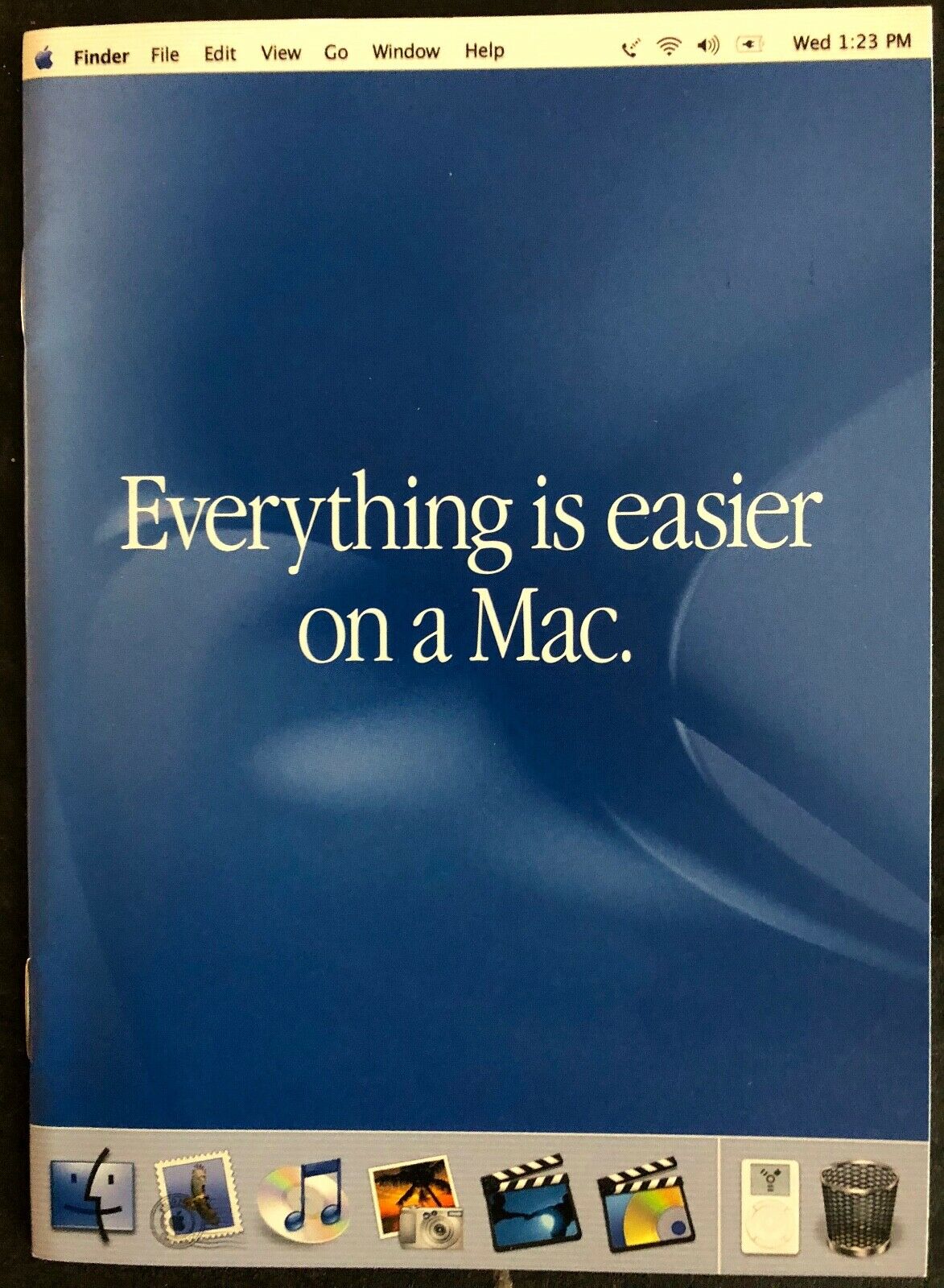 Rare Vintage 2001 Apple Retail Booklet -  Everything Is Easier On A Mac - New